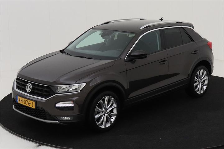 VOLKSWAGEN T-ROC 2019 wvgzzza1zjv022198