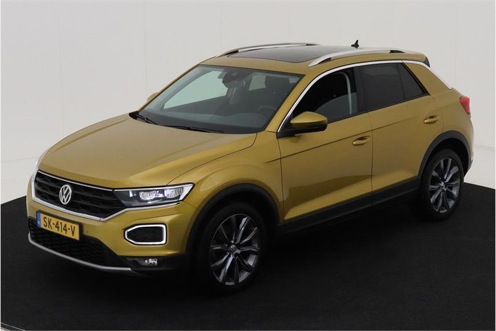 VOLKSWAGEN T-ROC 2018 wvgzzza1zjv022665