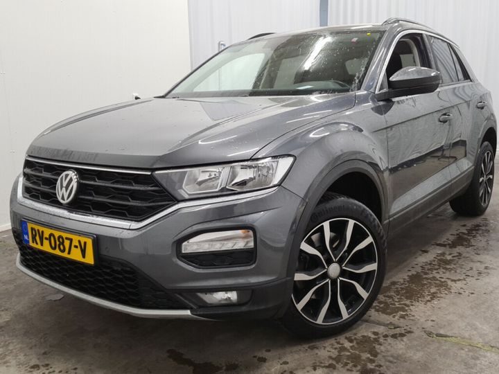 VOLKSWAGEN T-ROC 2018 wvgzzza1zjv022733