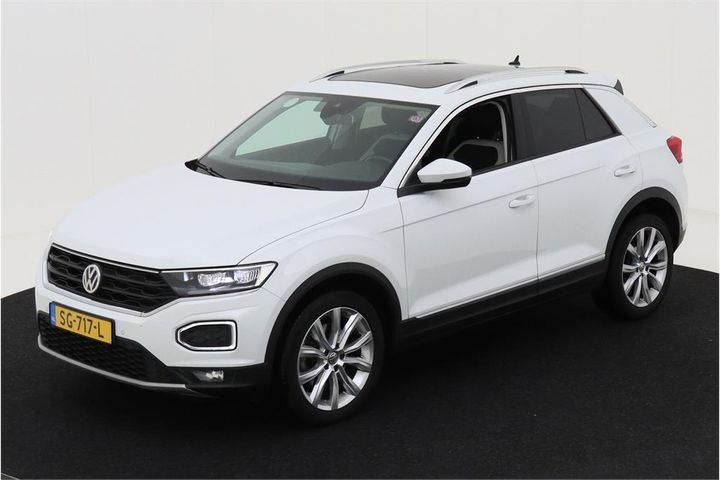 VOLKSWAGEN T-ROC 2018 wvgzzza1zjv023685