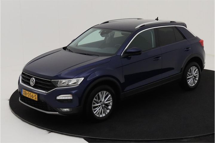 VOLKSWAGEN T-ROC 2018 wvgzzza1zjv023961