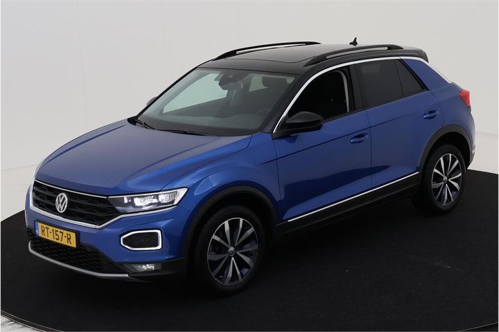 VOLKSWAGEN T-ROC 2018 wvgzzza1zjv025981