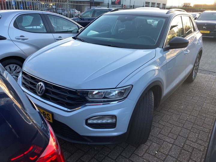 VOLKSWAGEN T-ROC 2018 wvgzzza1zjv027735