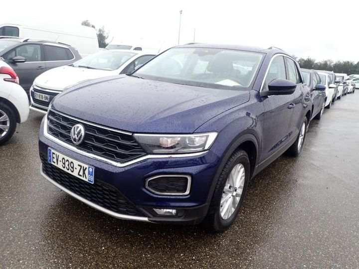 VOLKSWAGEN T-ROC 2018 wvgzzza1zjv035010