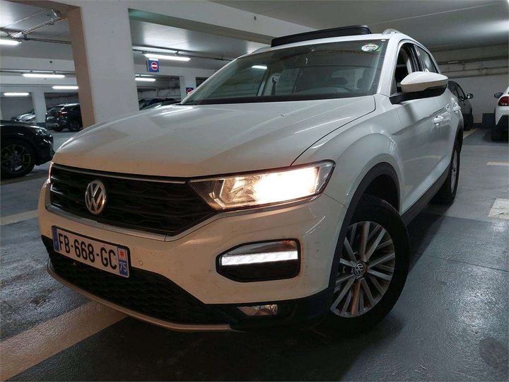 VOLKSWAGEN T-ROC 2018 wvgzzza1zjv036226