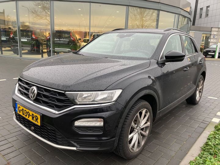 VOLKSWAGEN T-ROC 2018 wvgzzza1zjv040654