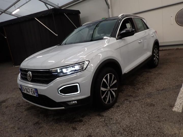 VOLKSWAGEN T-ROC 2018 wvgzzza1zjv041690