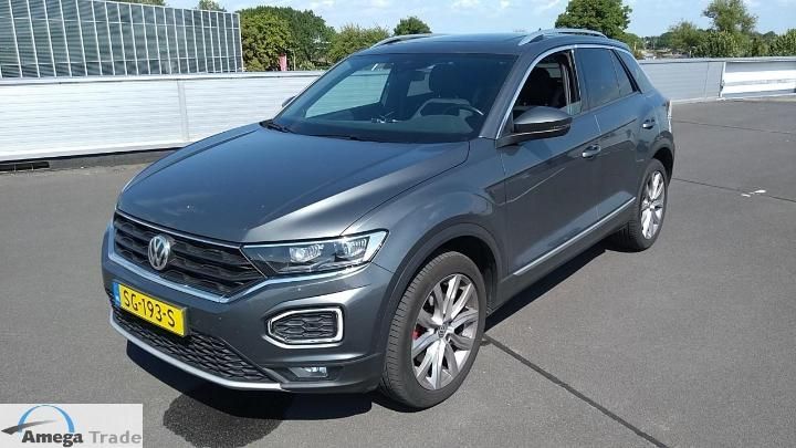 VOLKSWAGEN T-ROC 2018 wvgzzza1zjv051408