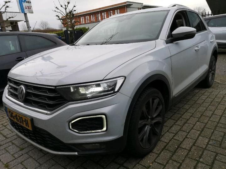 VOLKSWAGEN T-ROC 2018 wvgzzza1zjv051429