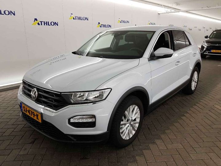 VOLKSWAGEN T-ROC 2018 wvgzzza1zjv054882