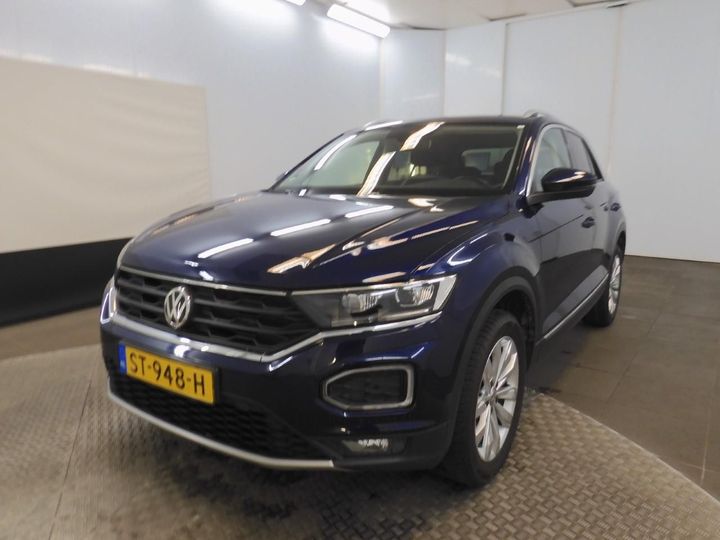 VOLKSWAGEN T-ROC 2018 wvgzzza1zjv058971