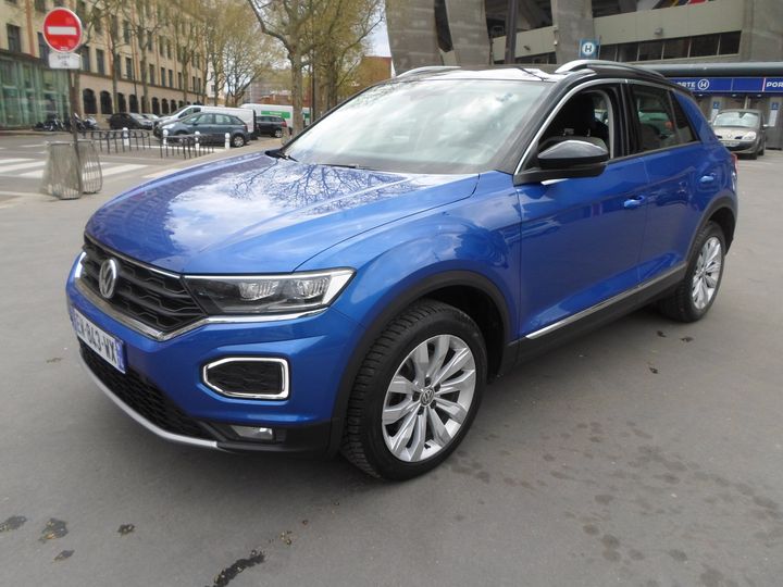 VOLKSWAGEN T-ROC 2018 wvgzzza1zjv059316