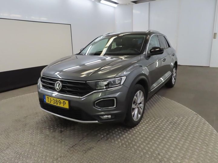 VOLKSWAGEN T-ROC 2018 wvgzzza1zjv061032