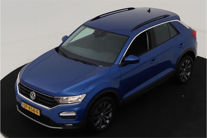 VOLKSWAGEN T-ROC 2018 wvgzzza1zjv063514