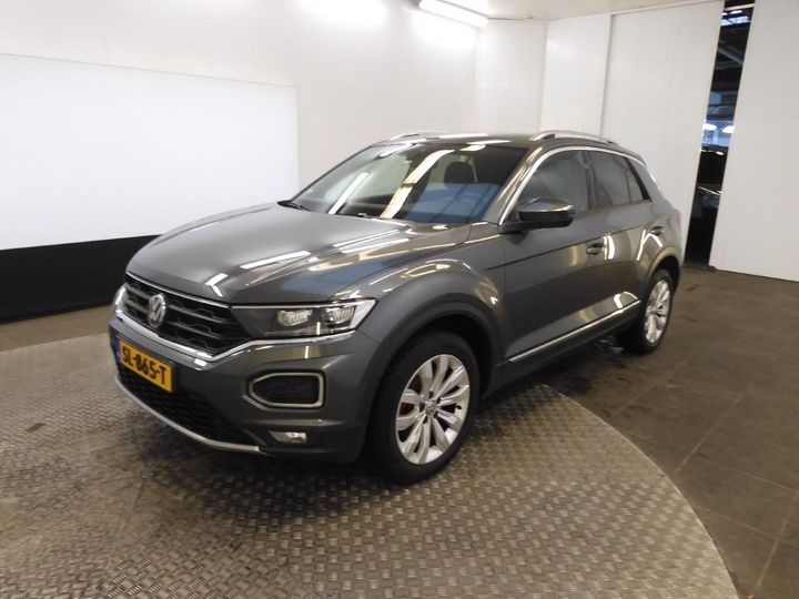 VOLKSWAGEN T-ROC 2018 wvgzzza1zjv063656