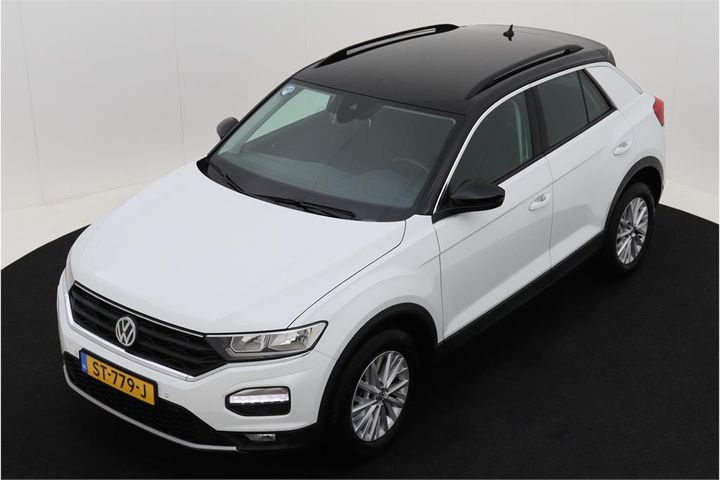 VOLKSWAGEN T-ROC 2018 wvgzzza1zjv067668