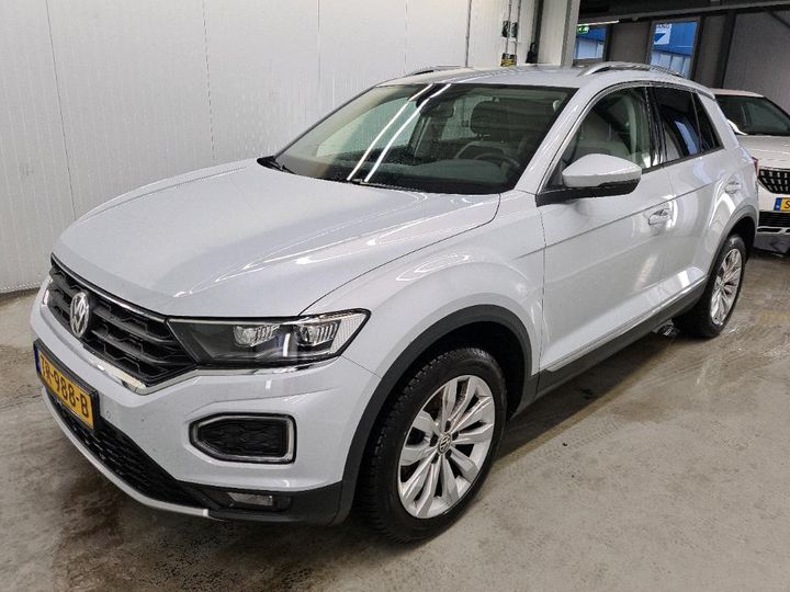 VOLKSWAGEN T-ROC 2018 wvgzzza1zjv076010