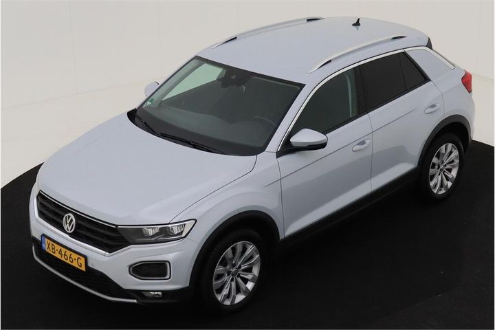 VOLKSWAGEN T-ROC 2018 wvgzzza1zjv086265