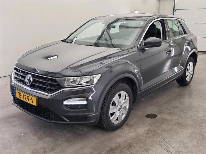 VOLKSWAGEN T-ROC 2018 wvgzzza1zjv087194