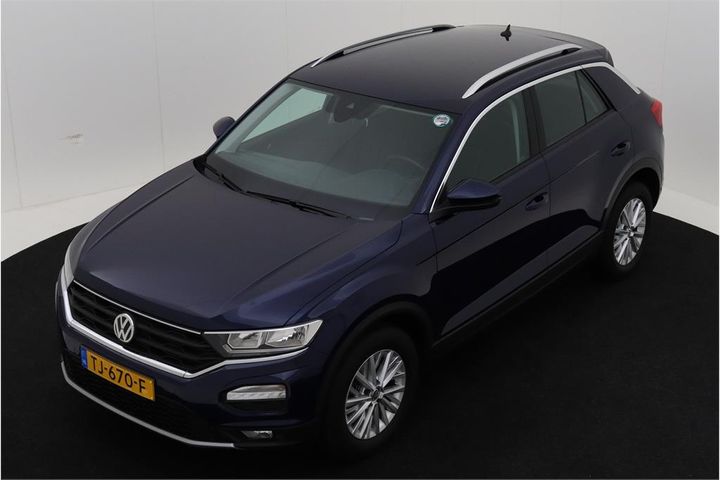 VOLKSWAGEN T-ROC 2018 wvgzzza1zjv088055