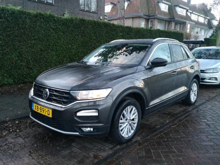 VOLKSWAGEN T-ROC 2018 wvgzzza1zjv088121