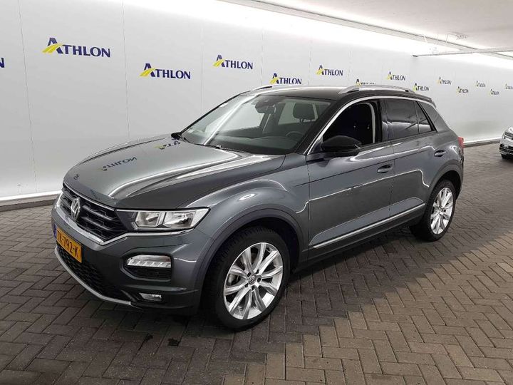 VOLKSWAGEN T-ROC 2018 wvgzzza1zjv092484