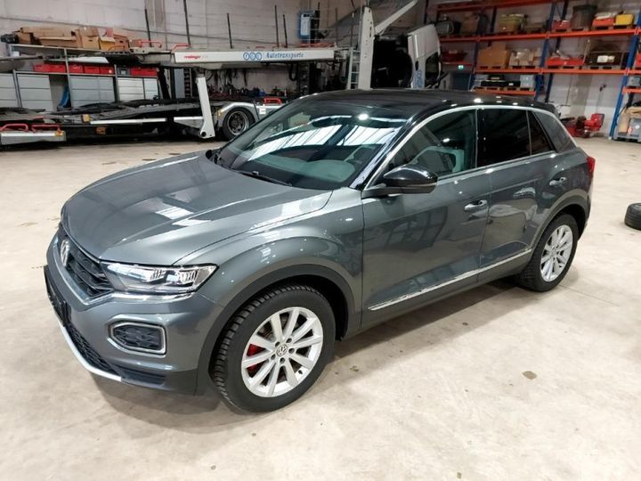 VOLKSWAGEN T-ROC 2018 wvgzzza1zjv095845