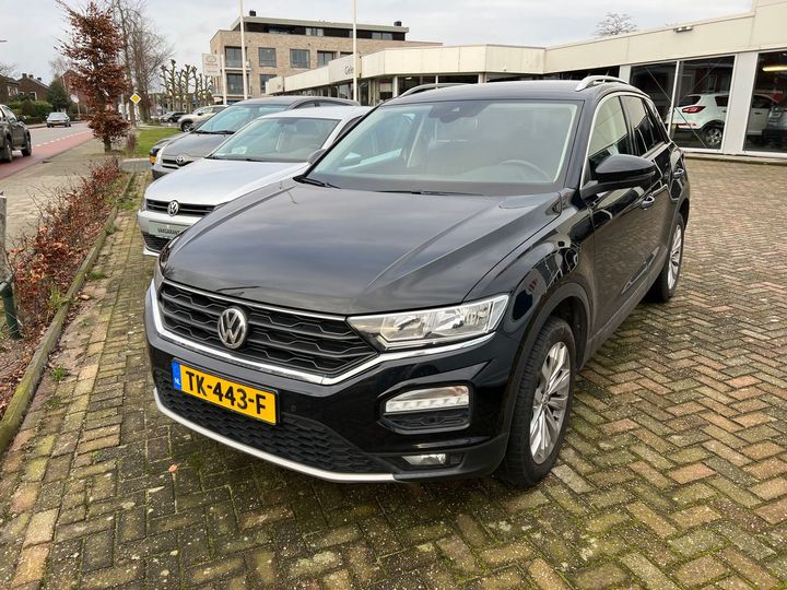 VOLKSWAGEN T-ROC 2018 wvgzzza1zjv096197