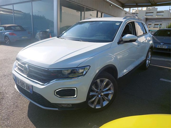 VOLKSWAGEN T-ROC 2018 wvgzzza1zjv111381