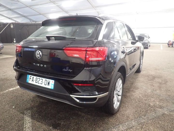 VOLKSWAGEN T-ROC 2018 wvgzzza1zjv112679