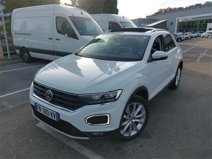 VOLKSWAGEN T-ROC 2018 wvgzzza1zjv112868