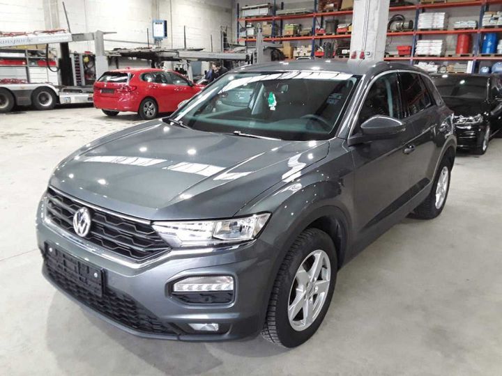 VOLKSWAGEN T-ROC 2018 wvgzzza1zkv005414