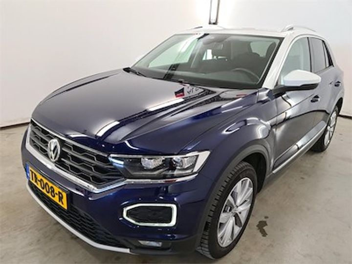 VOLKSWAGEN T-ROC 2018 wvgzzza1zkv008013