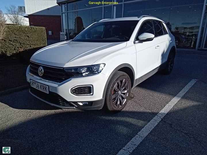 VOLKSWAGEN T-ROC 2018 wvgzzza1zkv008141