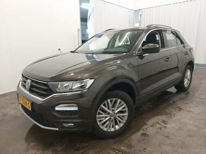 VOLKSWAGEN T-ROC 2018 wvgzzza1zkv012144