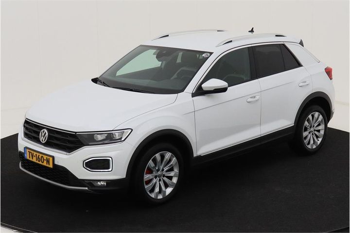 VOLKSWAGEN T-ROC 2018 wvgzzza1zkv013407