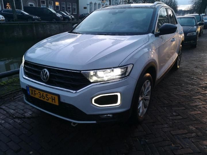 VOLKSWAGEN T-ROC 2019 wvgzzza1zkv013942