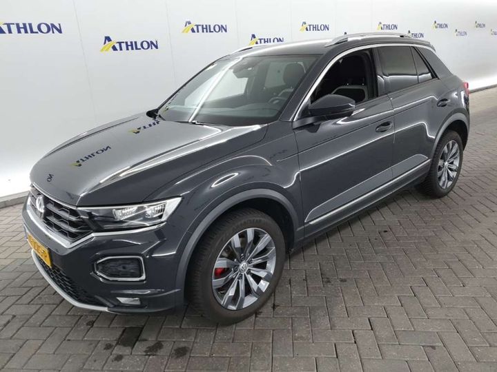 VOLKSWAGEN T-ROC 2018 wvgzzza1zkv014651