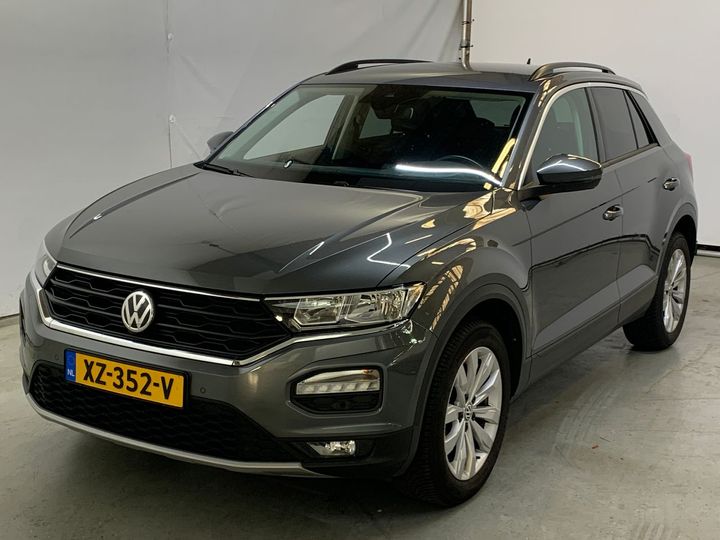 VOLKSWAGEN T-ROC 2019 wvgzzza1zkv014746