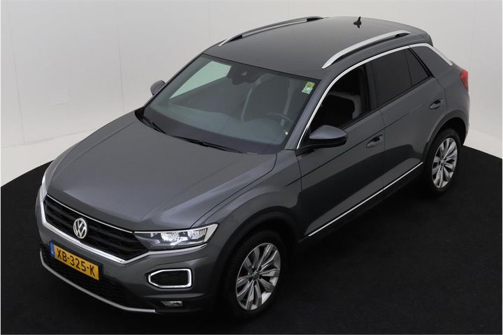 VOLKSWAGEN T-ROC 2018 wvgzzza1zkv015156