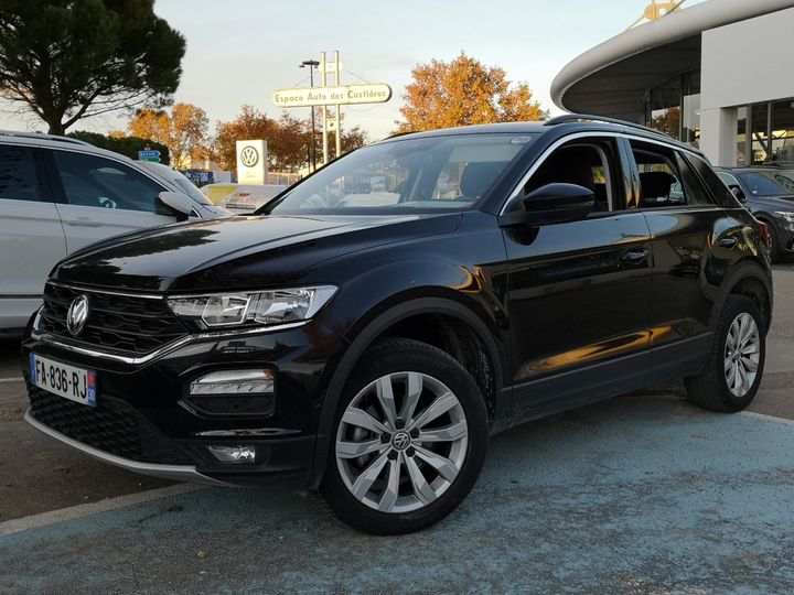 VOLKSWAGEN T-ROC 2018 wvgzzza1zkv015169