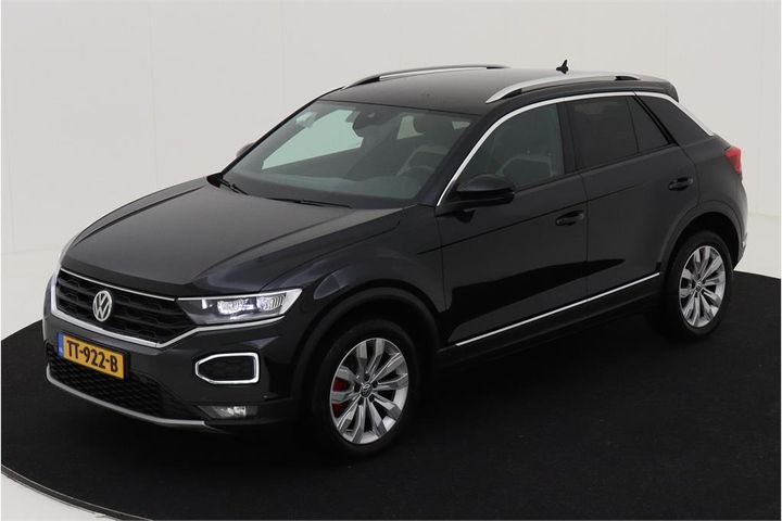 VOLKSWAGEN T-ROC 2018 wvgzzza1zkv015268