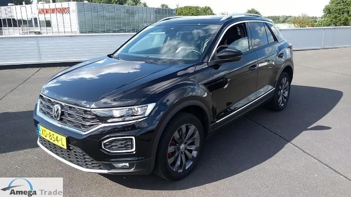 VOLKSWAGEN T-ROC 2019 wvgzzza1zkv016235