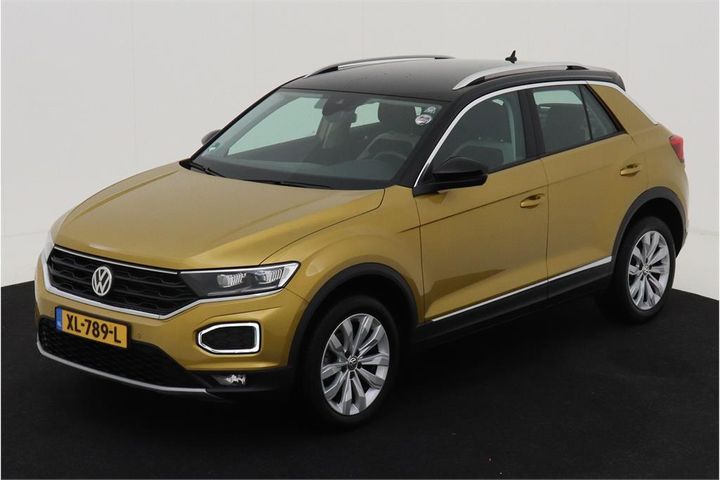 VOLKSWAGEN T-ROC 2019 wvgzzza1zkv022263