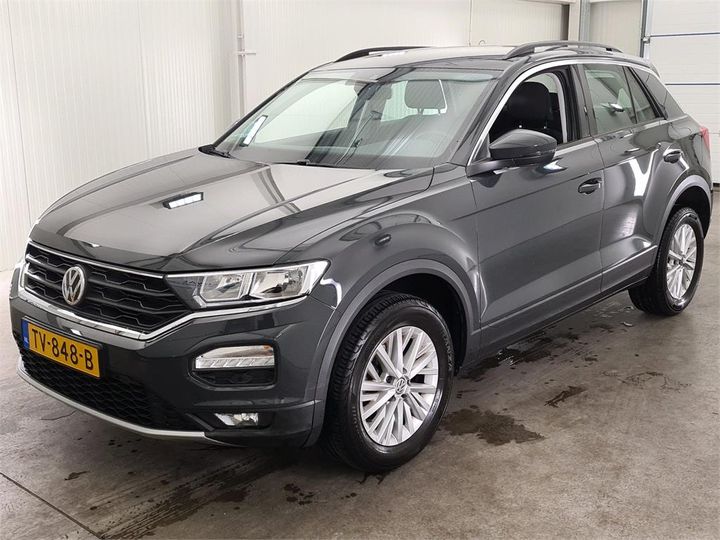 VOLKSWAGEN T-ROC 2018 wvgzzza1zkv026876