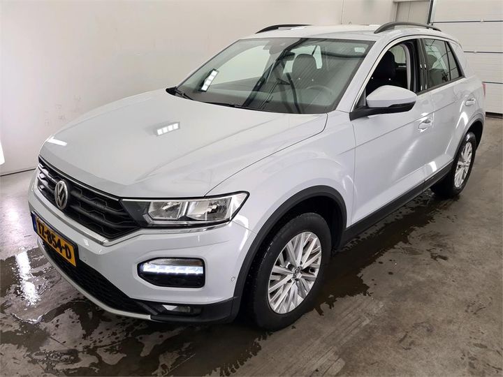 VOLKSWAGEN T-ROC 2018 wvgzzza1zkv036391