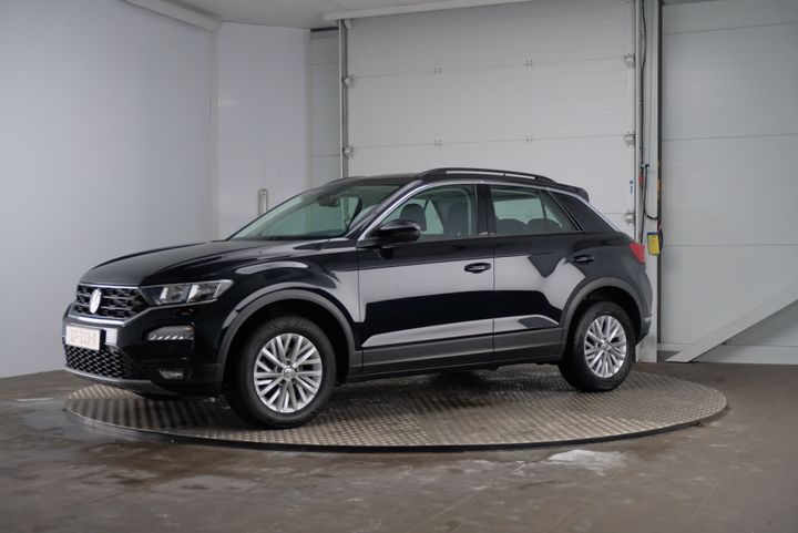 VOLKSWAGEN T-ROC 2018 wvgzzza1zkv037241