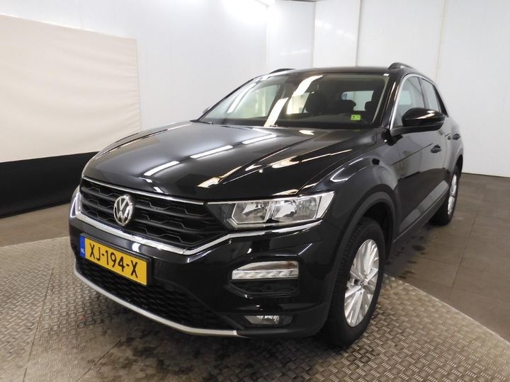 VOLKSWAGEN T-ROC 2019 wvgzzza1zkv038745