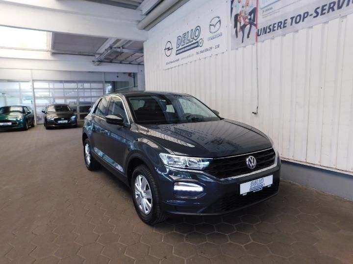 VOLKSWAGEN T-ROC SUV 2019 wvgzzza1zkv038860