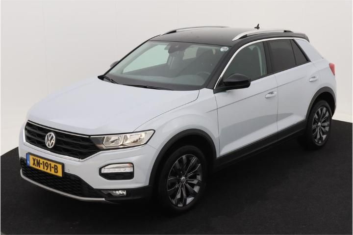 VOLKSWAGEN T-ROC 2019 wvgzzza1zkv043988